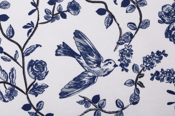 Скатерть Fama 140x220 см белый с синим Luna 