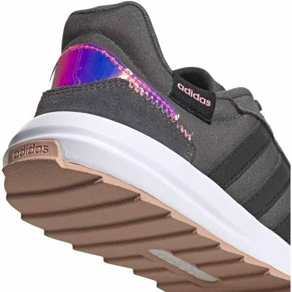 Кроссовки Adidas RETRORUN FY8417 р.UK 7 черный