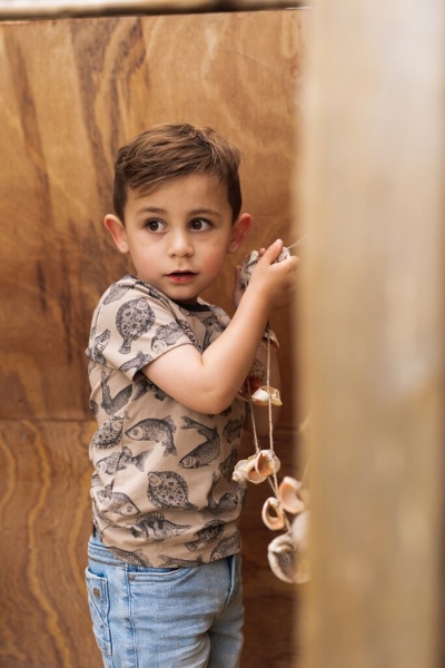 Футболка для хлопчиків Koko Noko р.140 пісочний T46886-37 