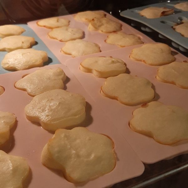 Форма для кексів Лапки 18.5х14х1.7 см 6 шт. 51618444 Flamberg Smart Kitchen