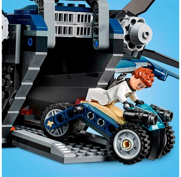 Конструктор LEGO Super Heroes Унікальний Квінджет Месників 76126