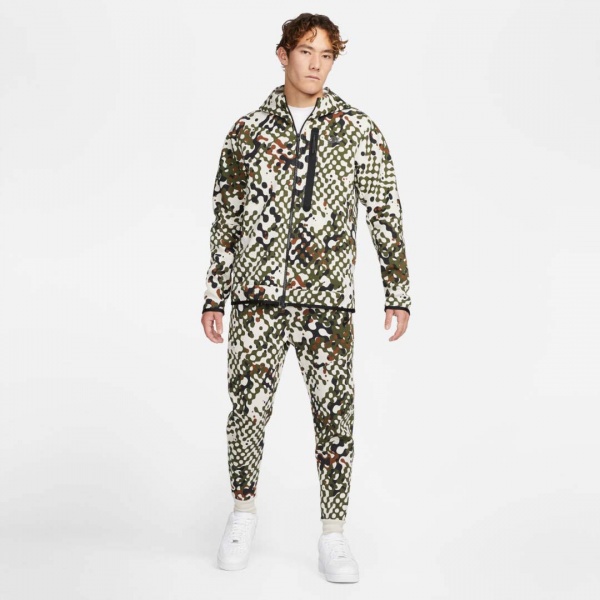 Штани Nike M NSW TCH FLC JGGR REACT DD4692-326 р. L різнокольоровий