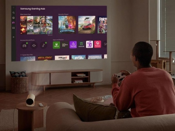 Проектор Samsung SP-LFF3CLAXXUA The Freestyle 2nd-Gen White