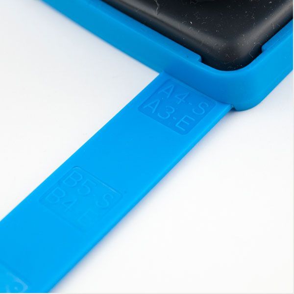 Дырокол Shell 20 листов с пластиковым верхом голубой Axent