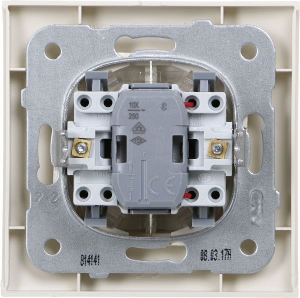 Выключатель двухклавишный Viko Linnera с подсветкой 10 А 250В кремовый 90401050