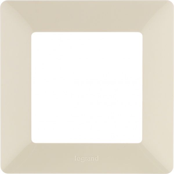 Рамка одноместная Legrand Life универсальная кремовый 754047