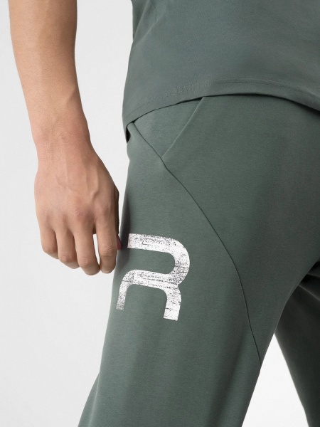 Брюки 4F RL9_TROUSERS CAS RL9SS22TTROM118-40S р. M зеленый