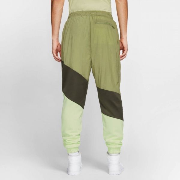 Штани Nike M J WINGS DIAMOND PANT CI7921-335 р. 2XL зелений