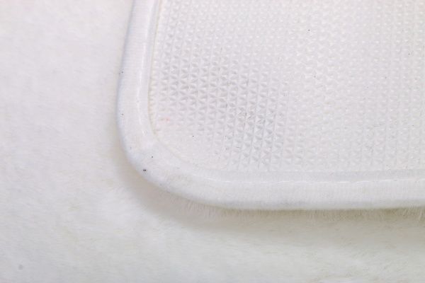 Коврик для ванной комнаты Luna rabbit 50x80 смбелый