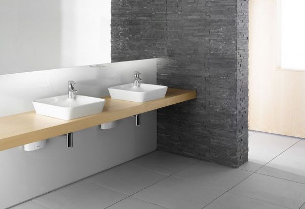 Электроводонагреватель проточный Clage MBH 4