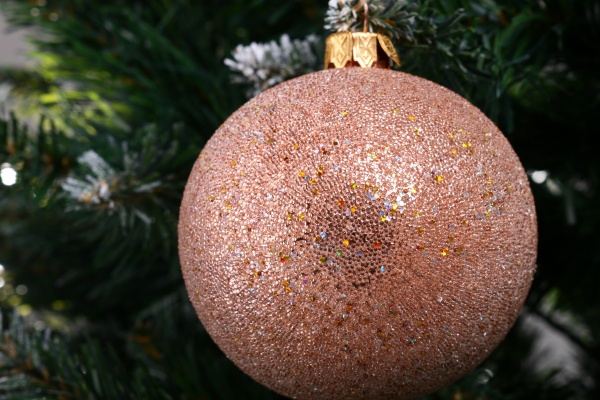 Ялинкова іграшка з блискітками 