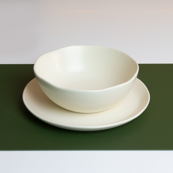 Тарелка глубокая Совершенство 18 см белая MVM