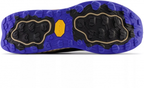 Кроссовки New Balance FRESHFOAM HIERRO V7 GTX MTHIGK7 р.42 черный