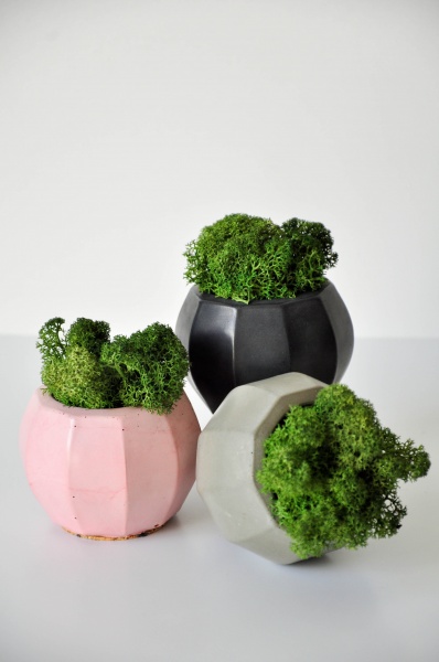 Кашпо декоративне Facetos темно-сірий бетон