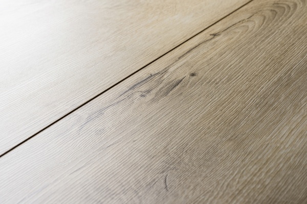 Ламінат водостійкий Classen Harmony Forte 4V WR 55953 дуб тридент 33/АС5 1285X280X8 мм 