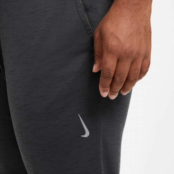 Штани Nike M NY DF PANT CZ2208-010 р. M чорний