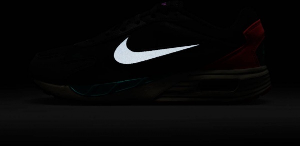 Кроссовки Nike AIR MAX SOLO DX3666-001 р.43 черный