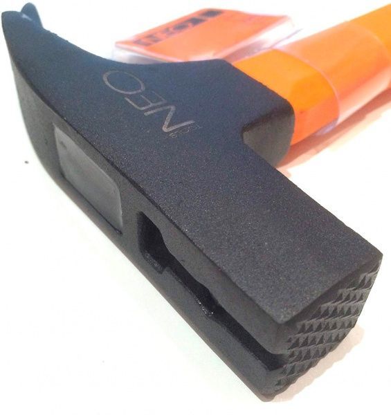 Молоток для кровли NEO рукоятка из стекловолокна 600 г 25-046