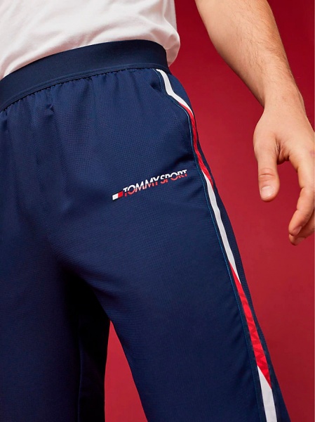 Брюки Tommy Hilfiger WOVEN PANT WITH TAPE S20S200209401 р. M темно-синий