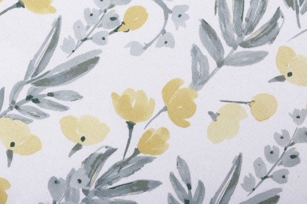 Скатертина Asteria 140x180 см білий із малюнком Luna 