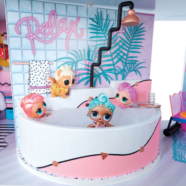 Ляльковий набір L.O.L. SURPRISE! O.M.G. Розкішний маєток з сюрпризом