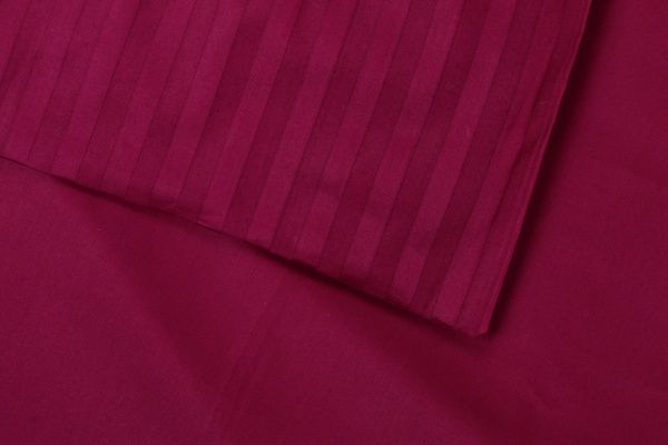 Комплект постільної білизни Exclusive Purple сімейний бордовий La Nuit 