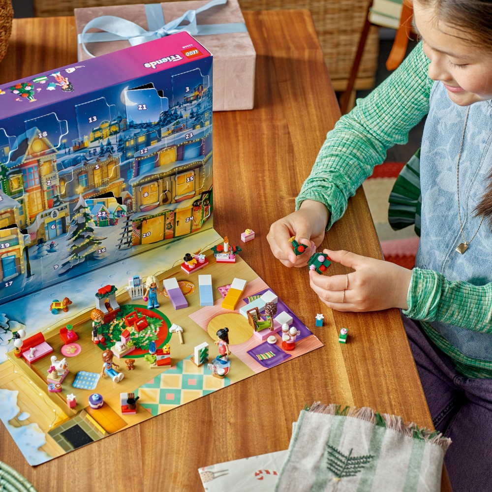Конструктор LEGO Friends Адвент календарь 2025 42668