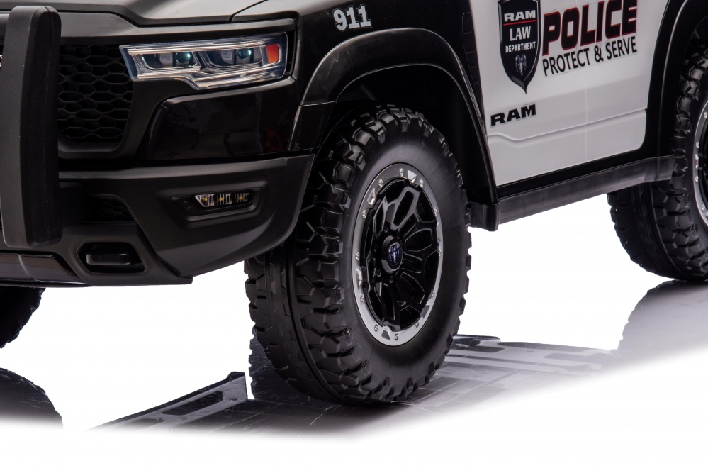 Электромобиль MaxxPro kids детский радиоуправляемый ZB618P 3460004-2BR