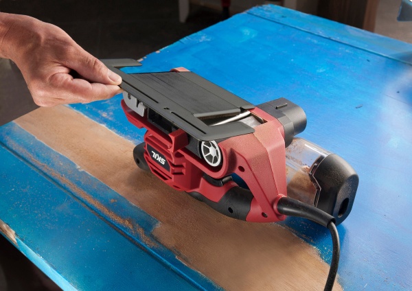 Стрічкова шліфмашина SKIL SR1E7615AB