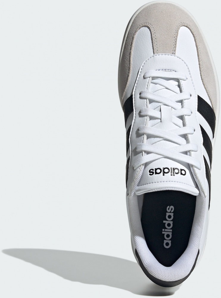 Кроссовки мужские демисезонные Adidas BARREDA JI2306 р.41 1/3 белые