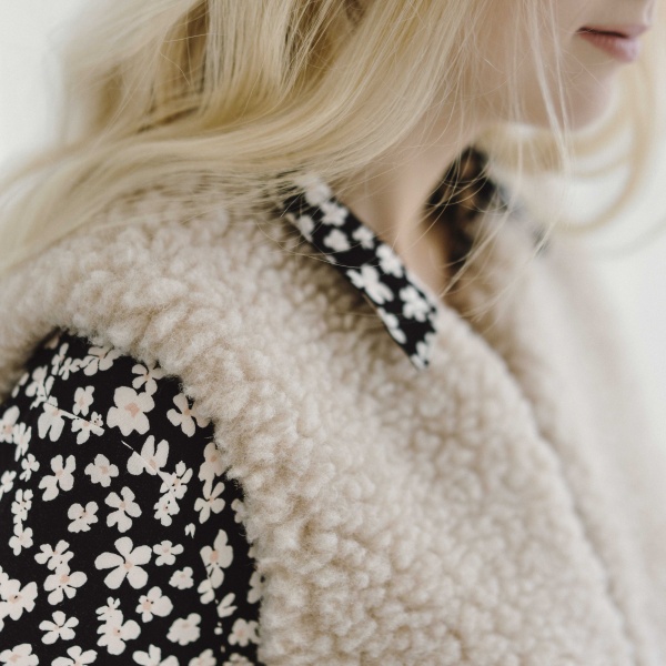 Жилет Flokati Coral р. M/L бежевий