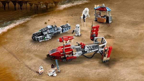 Конструктор LEGO Star Wars Погоня на спидерах в Пасаане 75250
