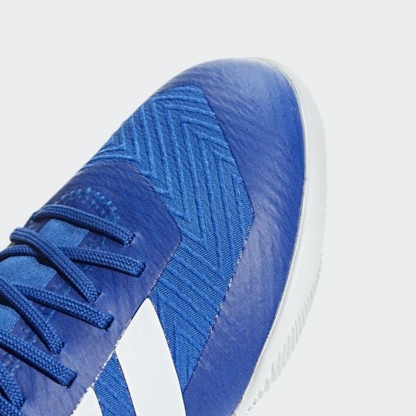 Бутси Adidas NEMEZIZ TANGO 17.3 IN J DB2374 р. UK 5 синій