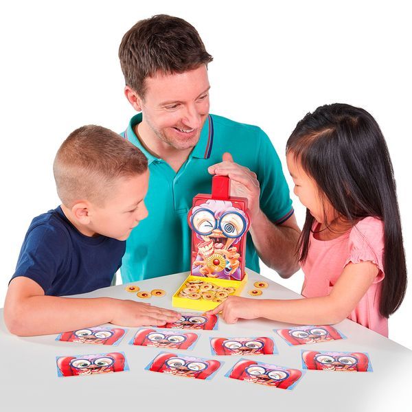 Гра настільна Tomy Жадібна бабуся T73114