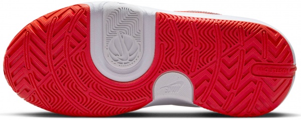 Кроссовки Nike TEAM HUSTLE D 11 (GS) DV8996-102 р.38 белый