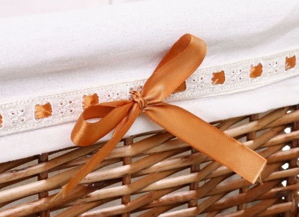 Корзина плетеная с текстилем Tony Bridge Basket 42x30x17 см HQ13-10AB-3 