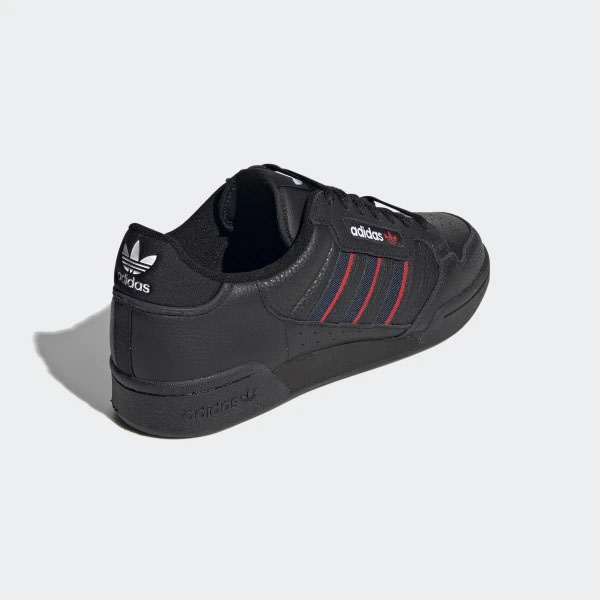 Кросівки Adidas FX5091 р.39 1/3 чорний