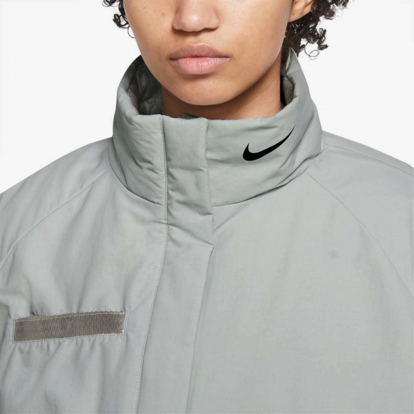 Куртка Nike W NSW TF RPL REVIVAL JKT DD4644-013 р.XS светло-серый