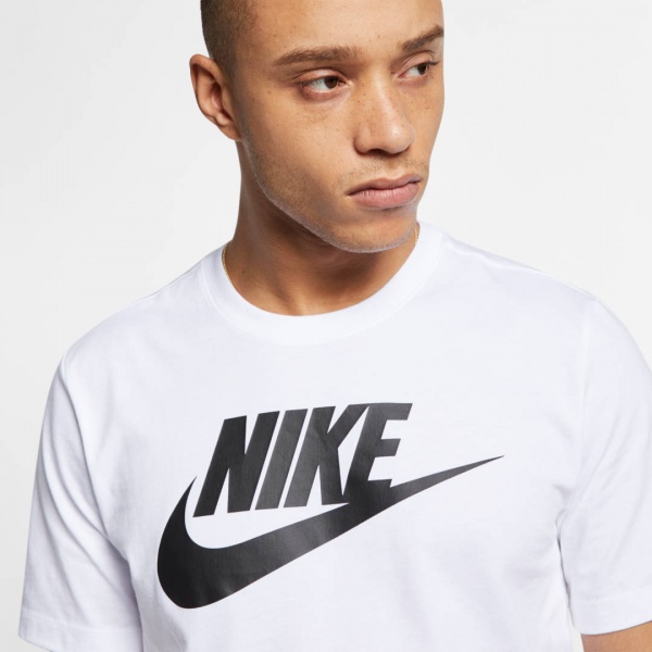 Футболка Nike M NSW TEE ICON FUTURA AR5004-101 р.M білий