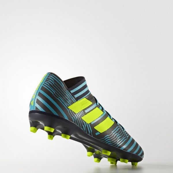 Бутси Adidas NEMEZIZ 17.3 FG S80601 р. 8 синій