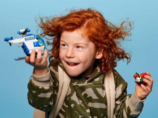 Конструктор LEGO City Полицейский вертолёт 60275