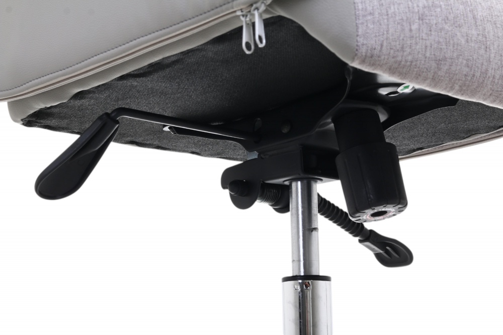 Кресло офисное Центр Меблів Ванкувер серый