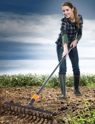 Грабли зубчатые Fiskars для почвы 14 зубов 135511