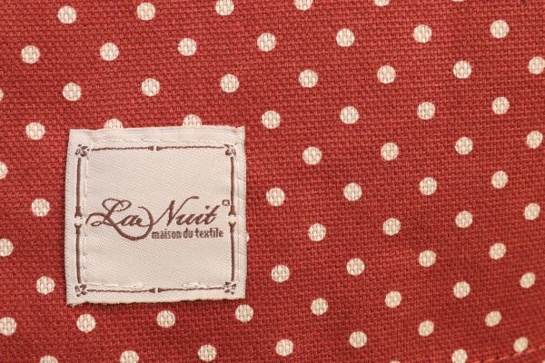 Скатертина Lucy Бордо горошок 133x180 см червоний La Nuit 