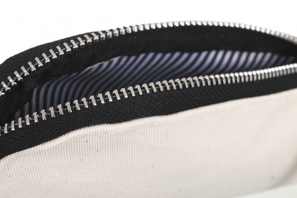 Косметичка Organize 22х8х3 см білий