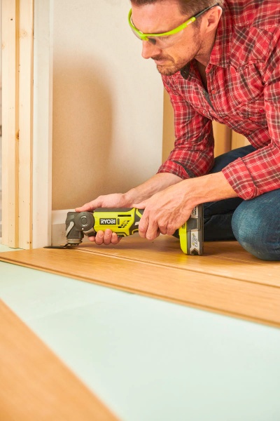 Многофункциональное устройство RYOBI аккумуляторный 18 В 10000 - 20000 об / мин. 1,4 кг. R18MT-0 ONE +