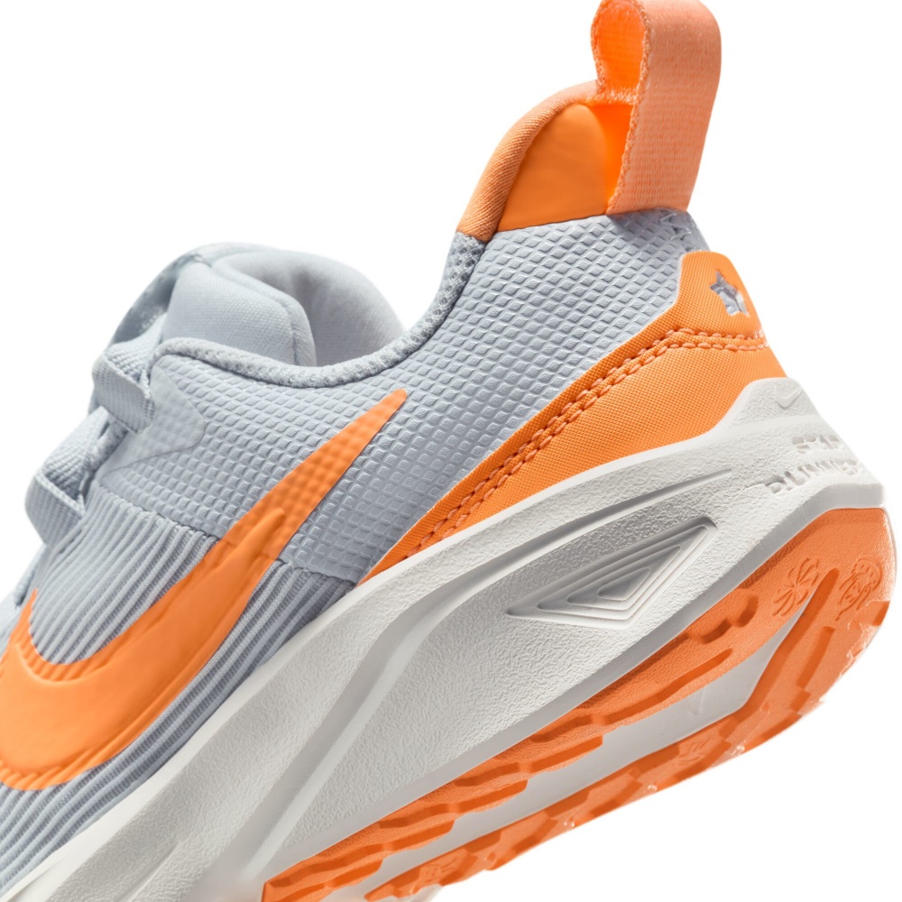 Кроссовки для девочек Nike STAR RUNNER 4 DX7614-008 р.34 серые