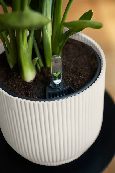 Вазон пластиковий Elho vibes fold round круглий 6,2 л білий (481247) 