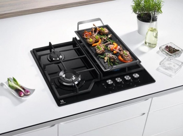 Варочная поверхность Electrolux GPE363YK