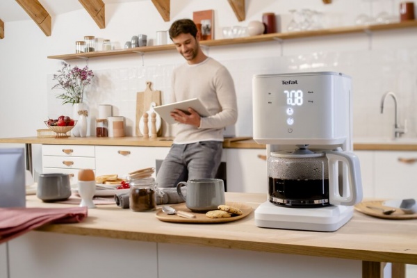 Кавомашина крапельна Tefal Sense CM693110